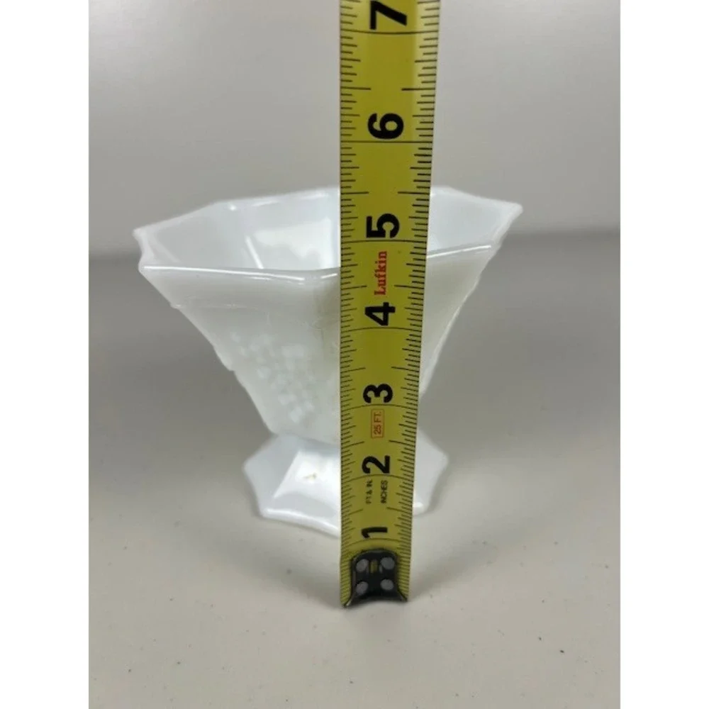 Westmoreland Milk Glass Paneled Grape Footed Compote Bowl‎ White Octagonal 4.5in